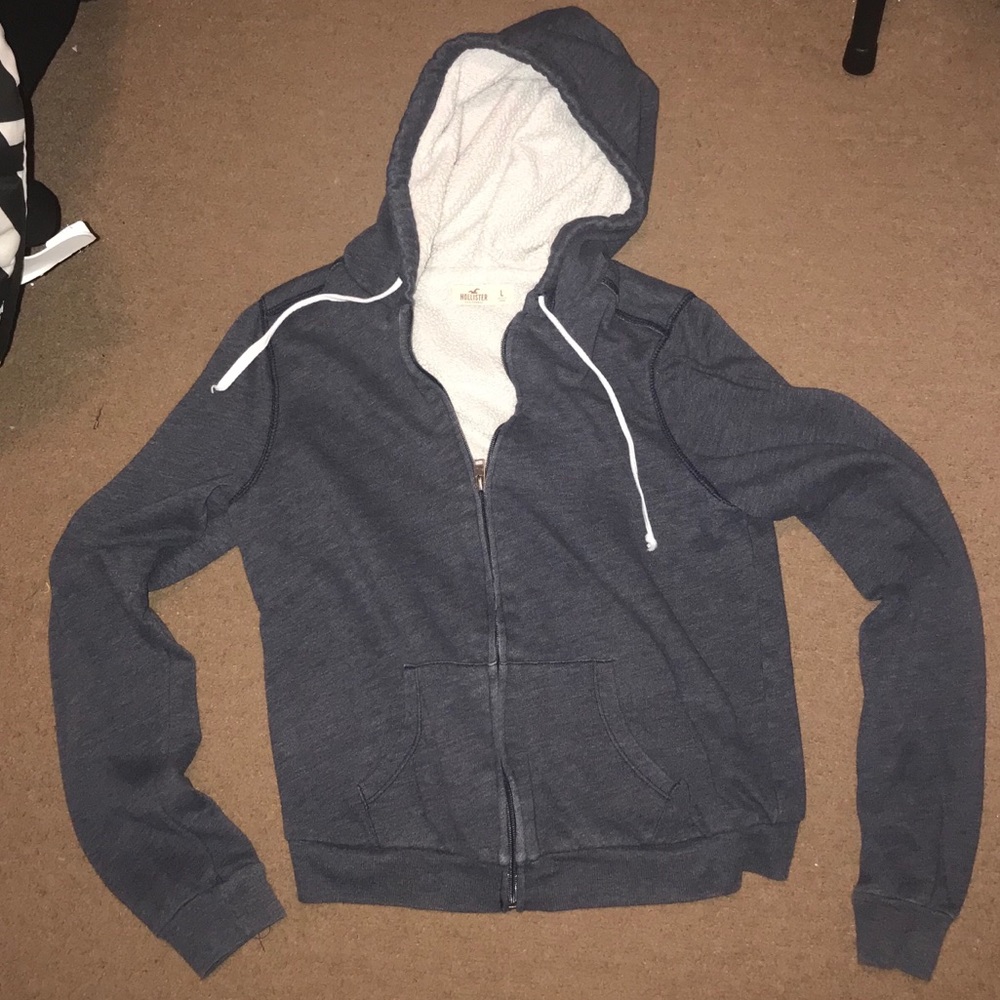 holister zip up jacket